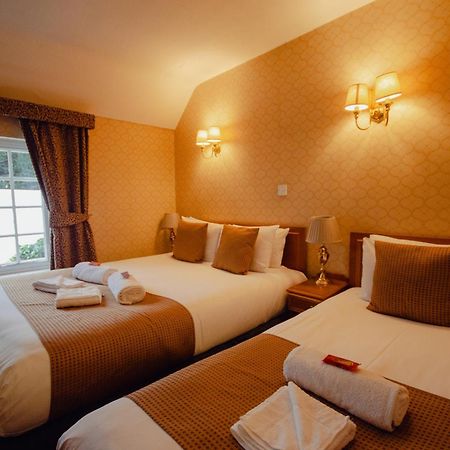 Howfield Manor Hotel Кэнтербари Экстерьер фото
