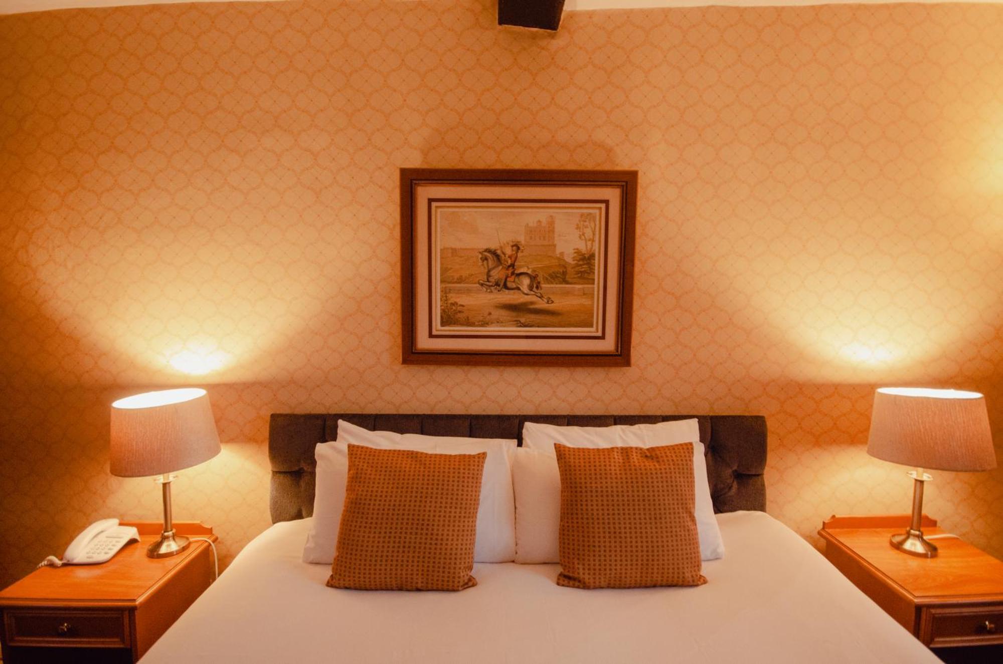 Howfield Manor Hotel Кэнтербари Экстерьер фото
