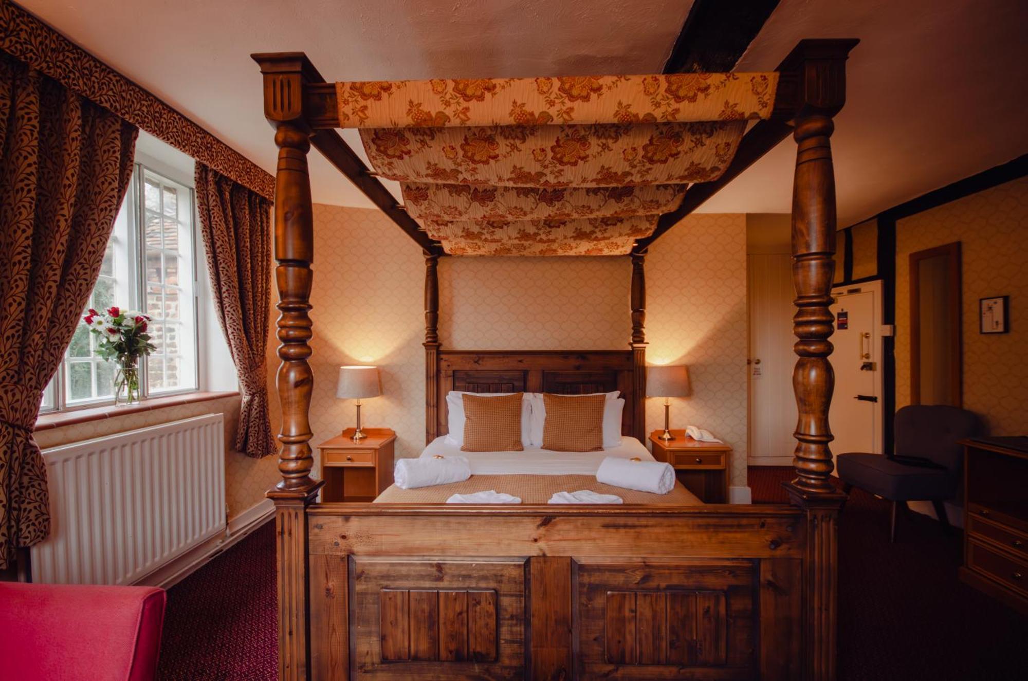Howfield Manor Hotel Кэнтербари Экстерьер фото