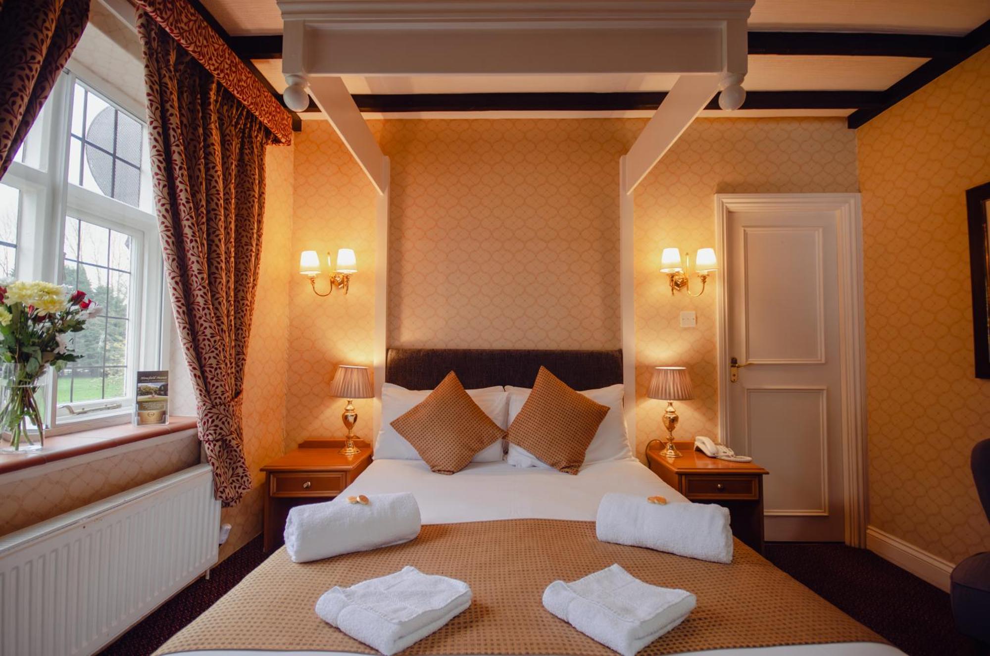 Howfield Manor Hotel Кэнтербари Экстерьер фото